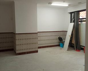 Local de lloguer a Calle de San Juan, Nuevo Aranjuez - Ciudad de las Artes, Aranjuez