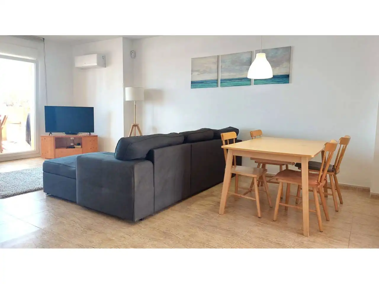 Sala de estar de Casa o chalet de alquiler en Cubelles con Aire acondicionado, Calefacción y Terraza