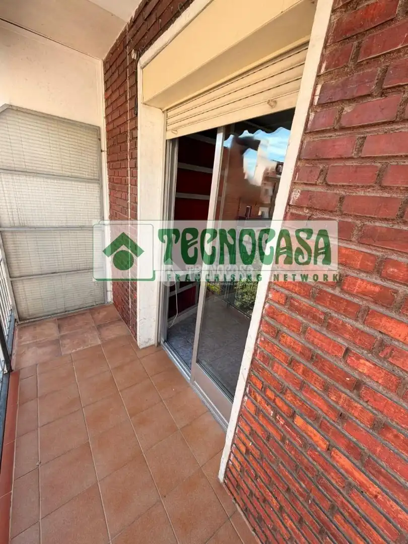 Vista exterior de Piso en venta en Leganés con Calefacción y Terraza