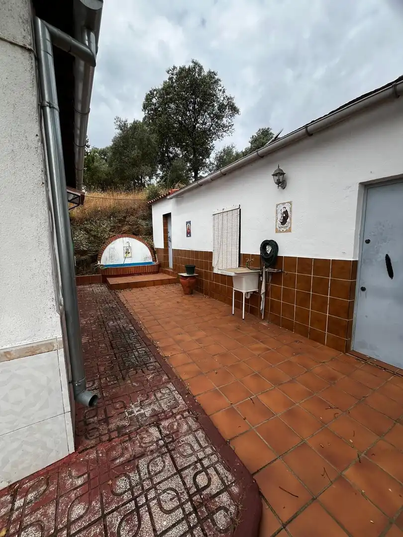 Außenansicht von Country house zum Verkauf in Córdoba