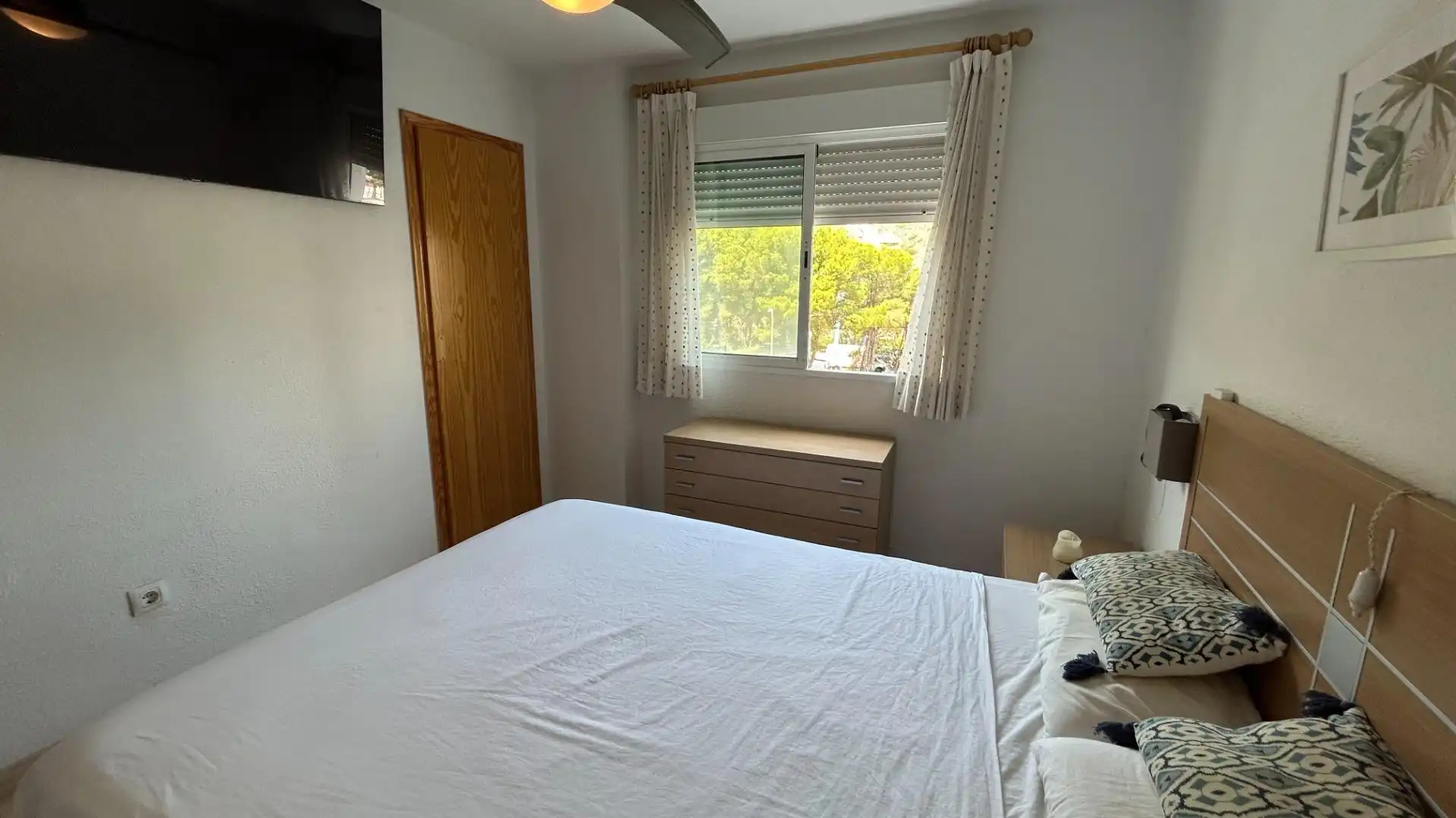 Habitación de Apartamento en venta en Cullera con Terraza, Amueblado y Balcón