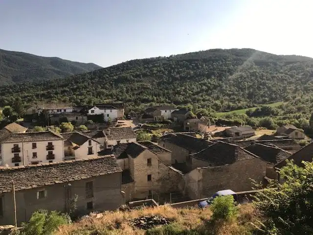 Vista exterior de Finca rústica en venda en Caldearenas amb Terrassa i Traster