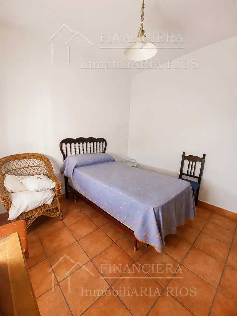 Dormitori de Casa o xalet en venda en Alcalá de Guadaira amb Aire condicionat i Terrassa
