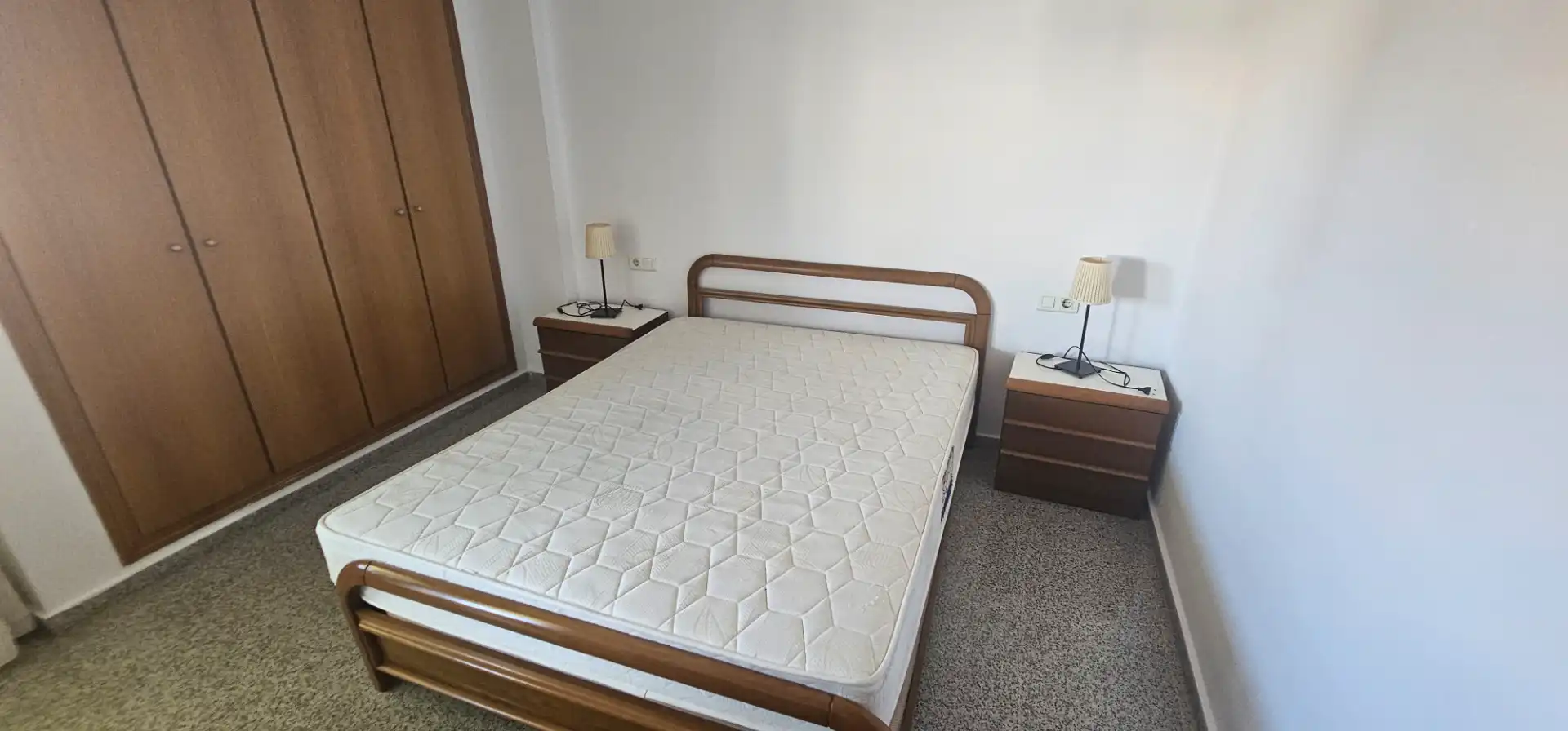 Dormitori de Apartament de lloguer en Alboraya amb Aire condicionat, Terrassa i Moblat