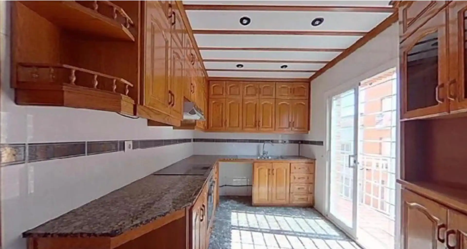 Kitchen of Flat for sale in Sabadell