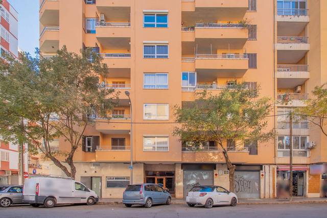 Ático en Venta en C/ Pérez Galdós en Foners