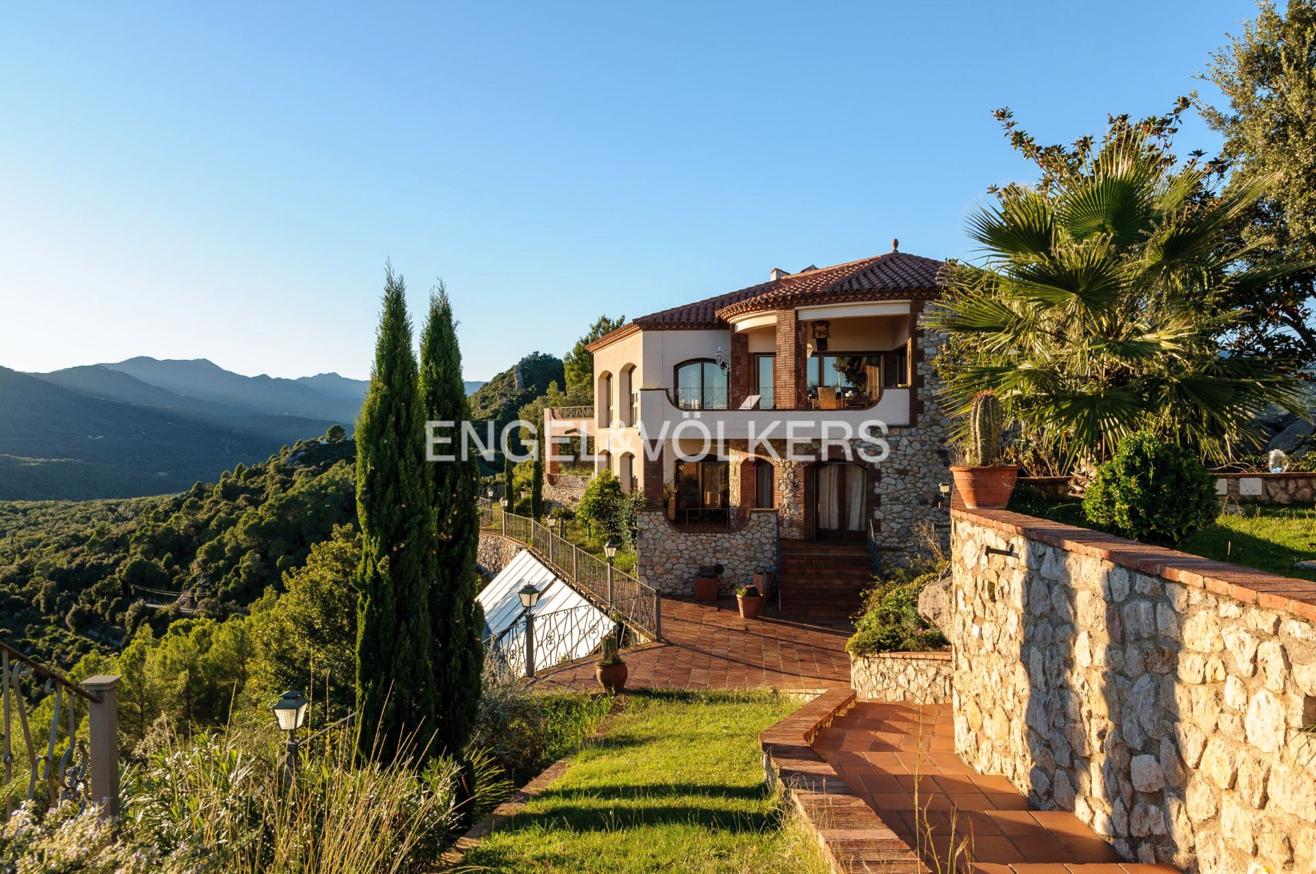 Finca rústica en venda a Vial Camino, Darnius