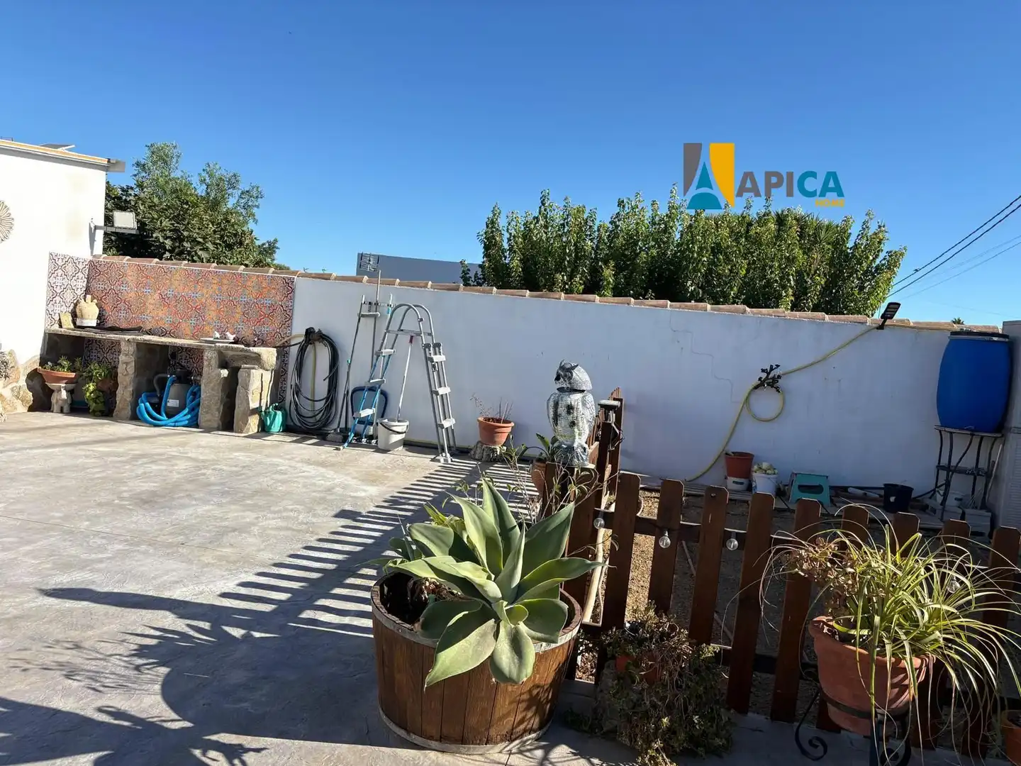 Garden of Houses for sale in Chiclana de la Frontera  with Air Conditioner, Terrace and Storage room