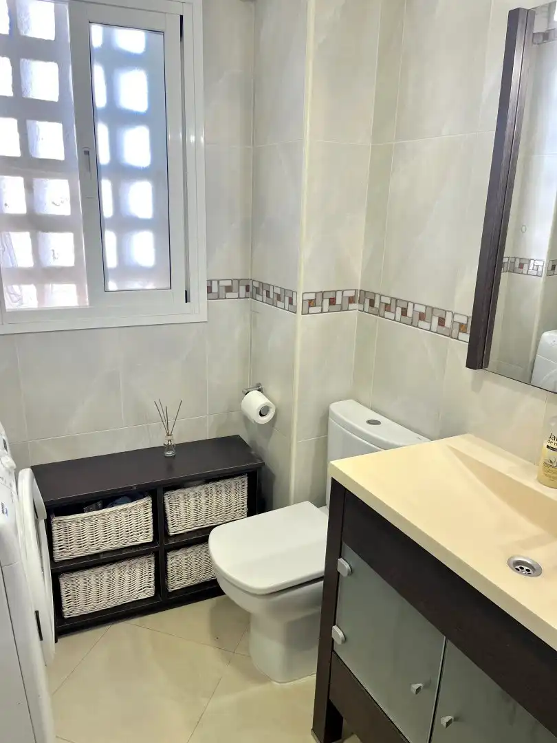 Bathroom of Flat for sale in Salobreña  with Swimming Pool, Furnished and Balcony