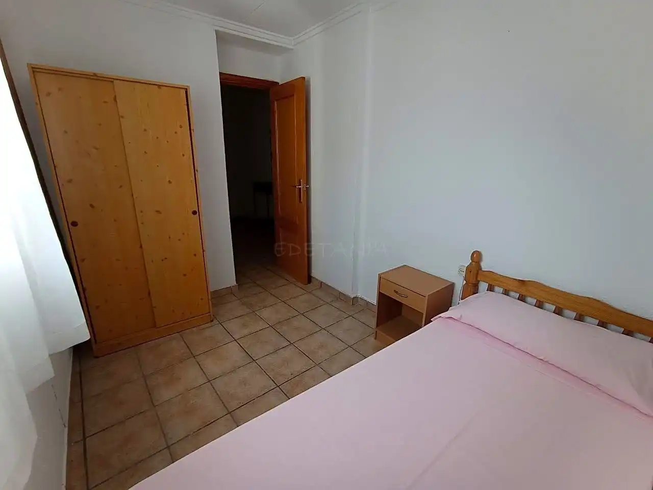 Dormitori de Apartament de lloguer en Moncada amb Terrassa, Moblat i Balcó