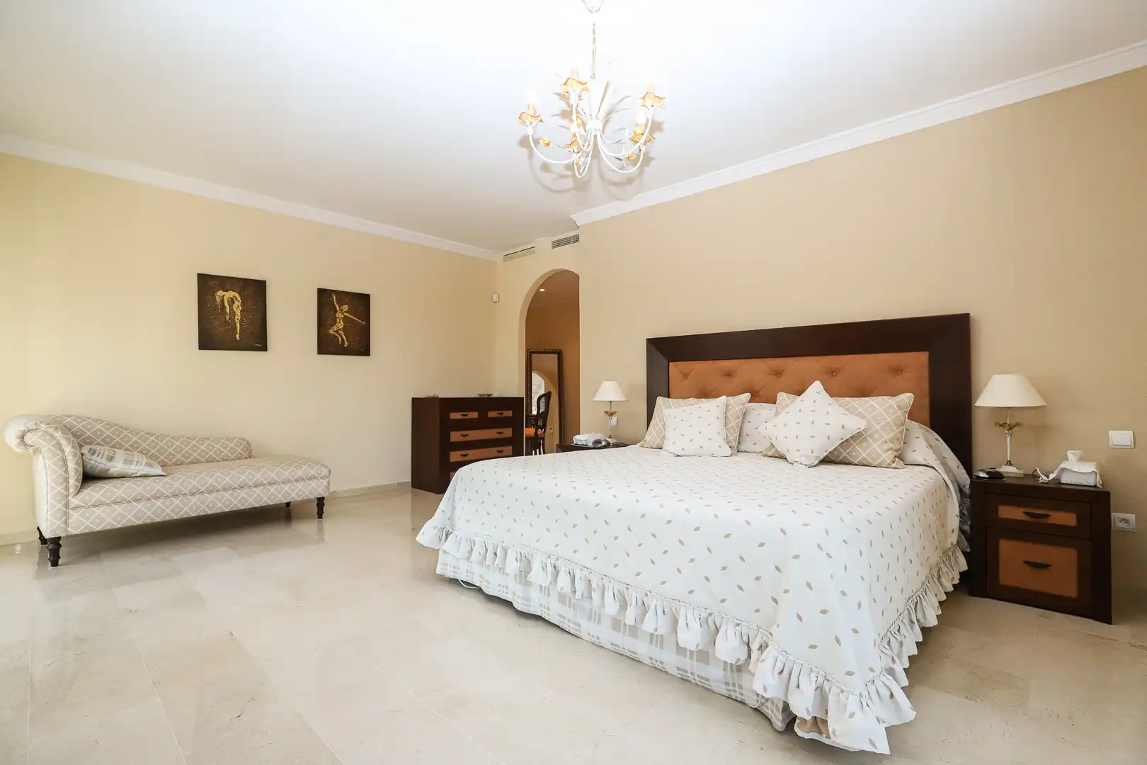 Habitación de Casa o chalet de alquiler en Benahavís con Aire acondicionado, Calefacción y Terraza