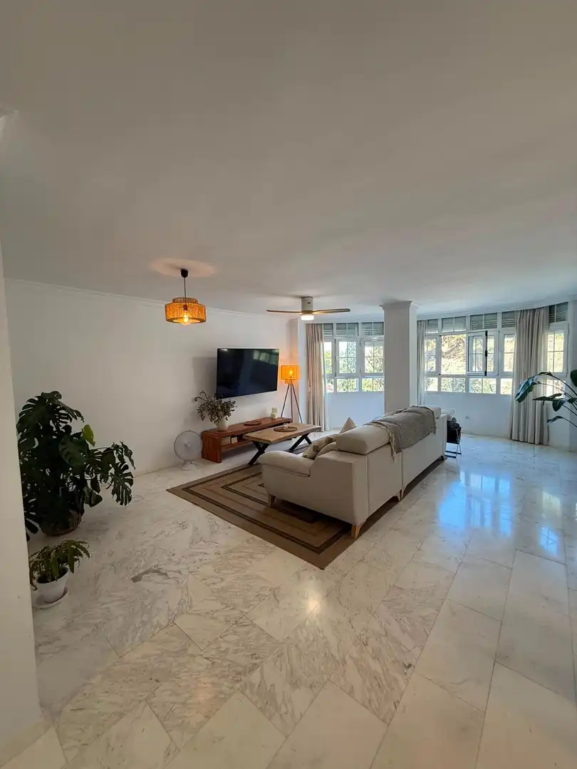 Sala de estar de Piso en venta en Málaga con Jardín privado y Trastero