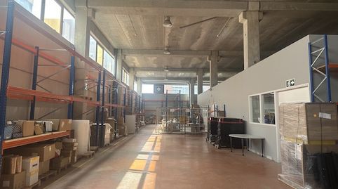 Foto 2 von Fabrikhallen zum Verkauf in Centre, Badalona