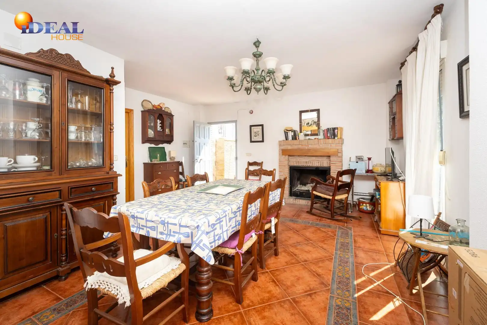 Comedor de Casa o chalet en venta en Güéjar Sierra con Jardín privado, Trastero y Piscina