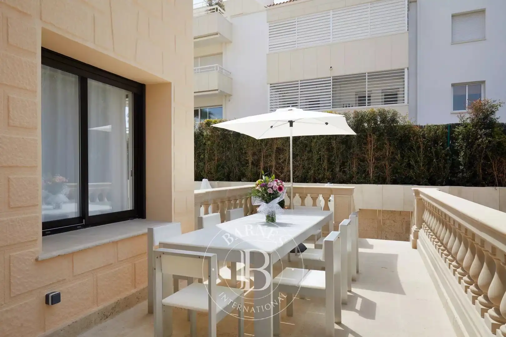 Casa con piscina en venta en Les Botigues de Sitges, imagen 6
