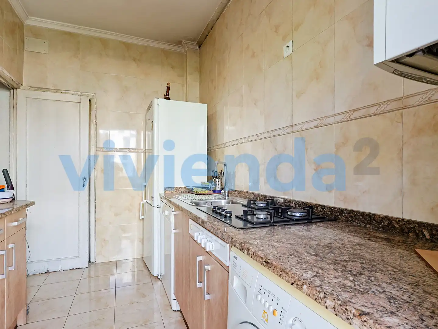 Kitchen of Flat for sale in Madrid  with Heating, Terrace and Storage room