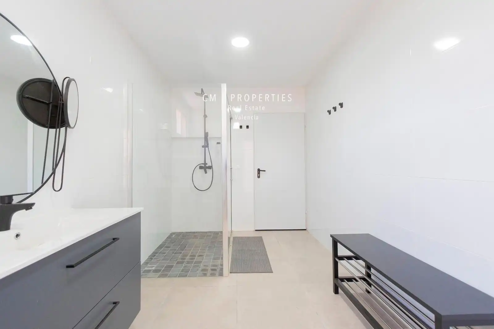 Baño de Casa o chalet en venta en Paterna con Aire acondicionado, Calefacción y Piscina