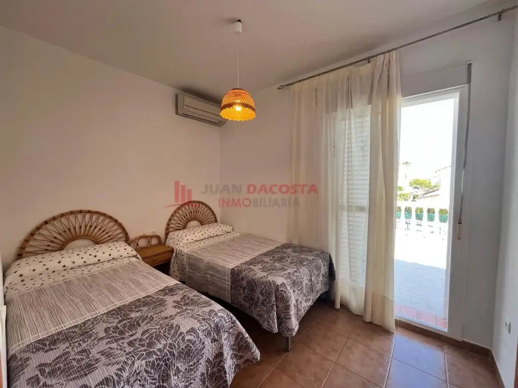 Bedroom of Houses for rent in La Antilla