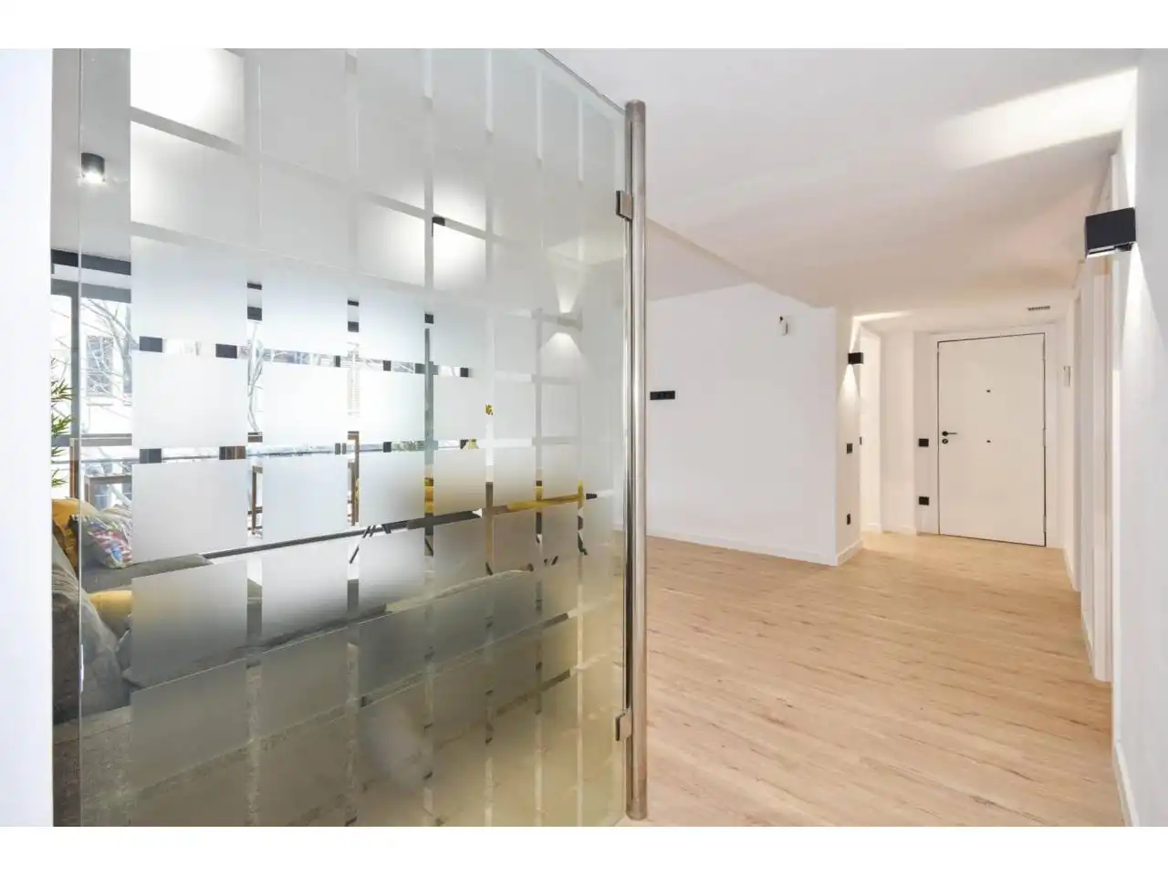 Piso en venta en Barcelona con Calefacción, Parquet y Balcón