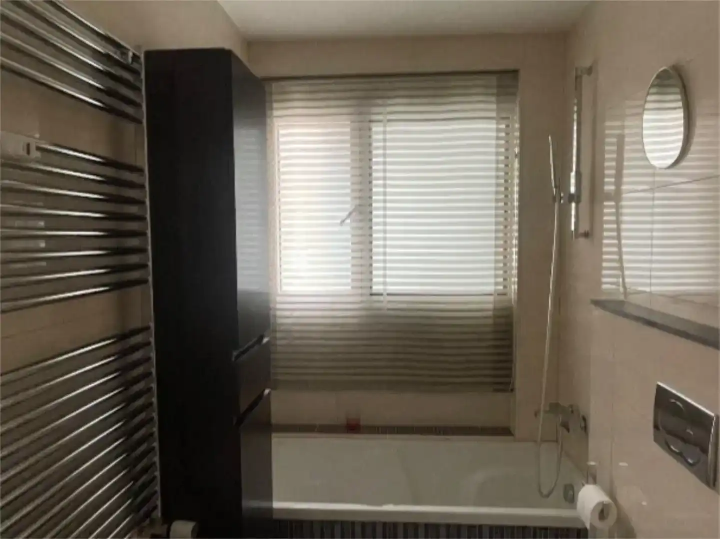 Badezimmer von Dachboden zur Miete in Valladolid Capital mit Klimaanlage