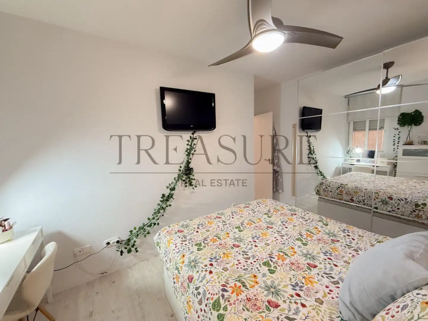 Bedroom of Flat for sale in Murcia  with Air Conditioner and Storage room