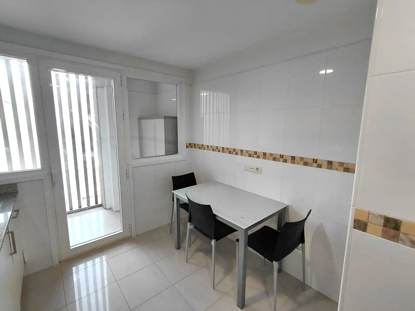 Küche von Wohnung zum Verkauf in Oleiros mit Heizung, Parkett und Möbliert