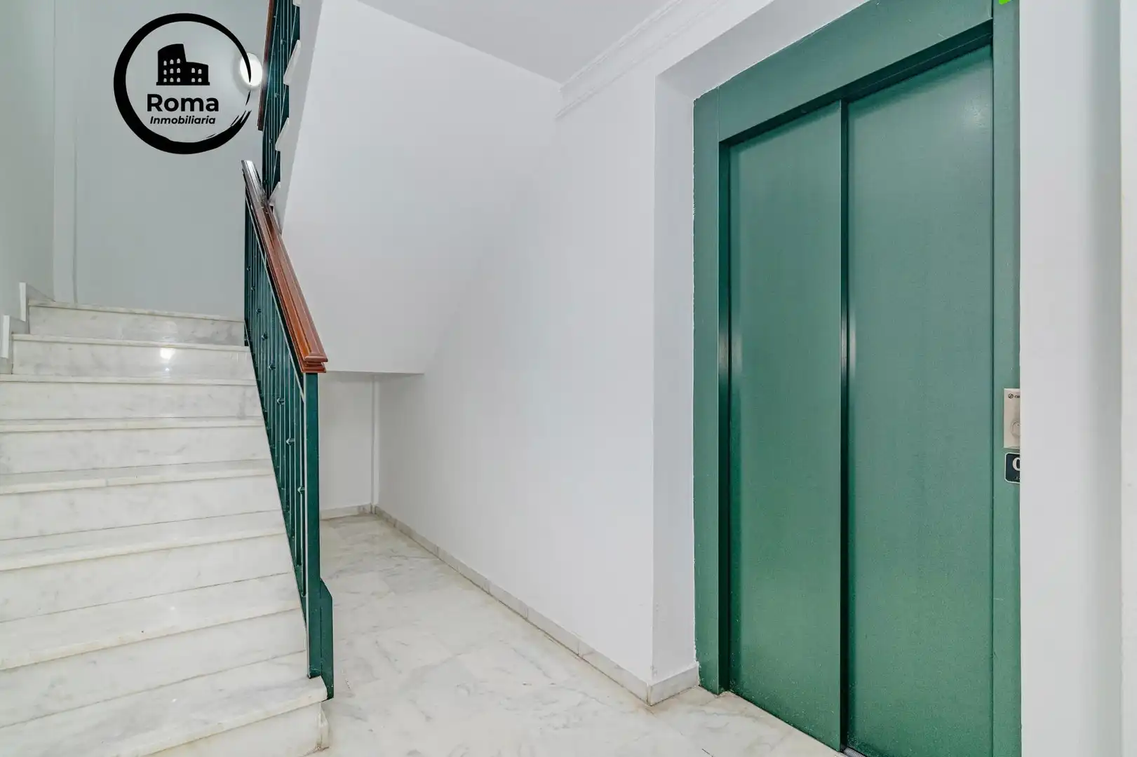 Attic for sale in Granada  with Heating, Terrace and Community pool