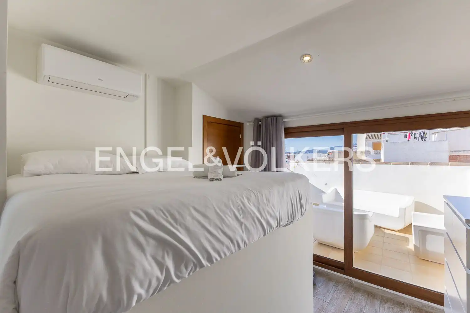 Bedroom of Houses for sale in Jávea / Xàbia  with Air Conditioner, Heating and Terrace