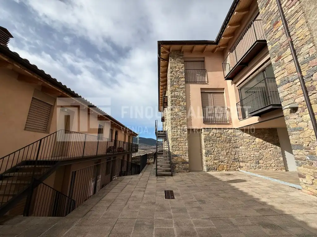 Vista exterior de Dúplex en venta en Baix Pallars