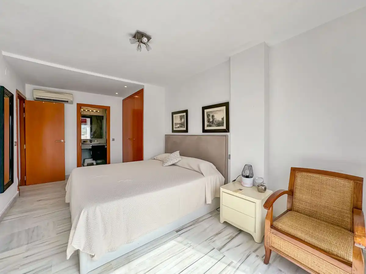 Penthouse with pool for sale in Calle Benahavis, imagen 11