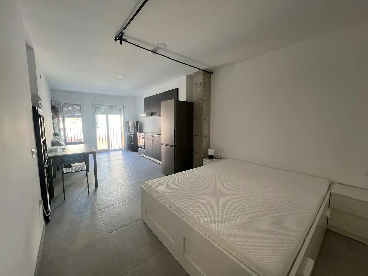 Habitación de Piso de alquiler en Valencia con Aire acondicionado, Calefacción y Amueblado