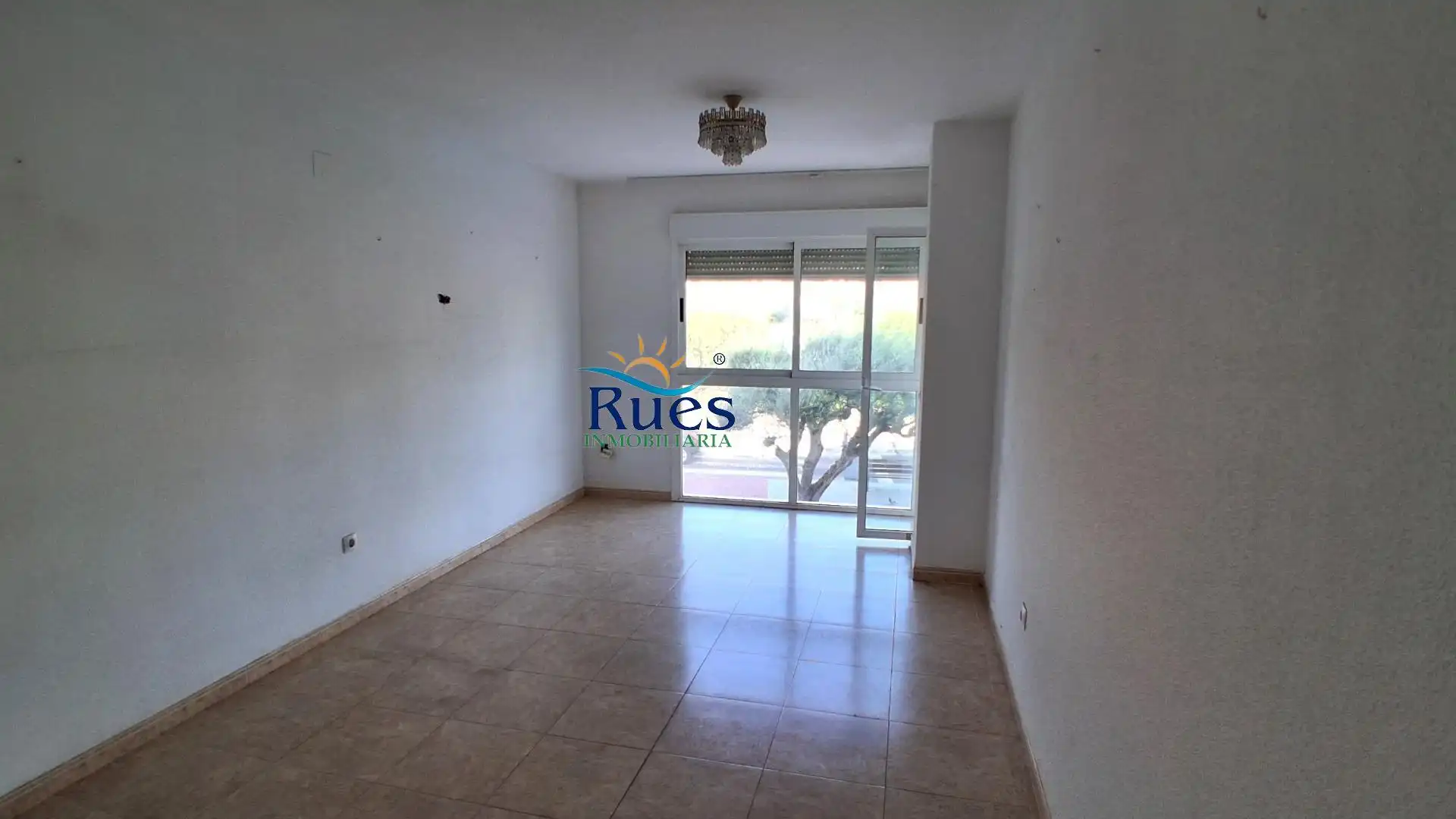 Piso en venta en Oropesa del Mar / Orpesa con Terraza y Balcón