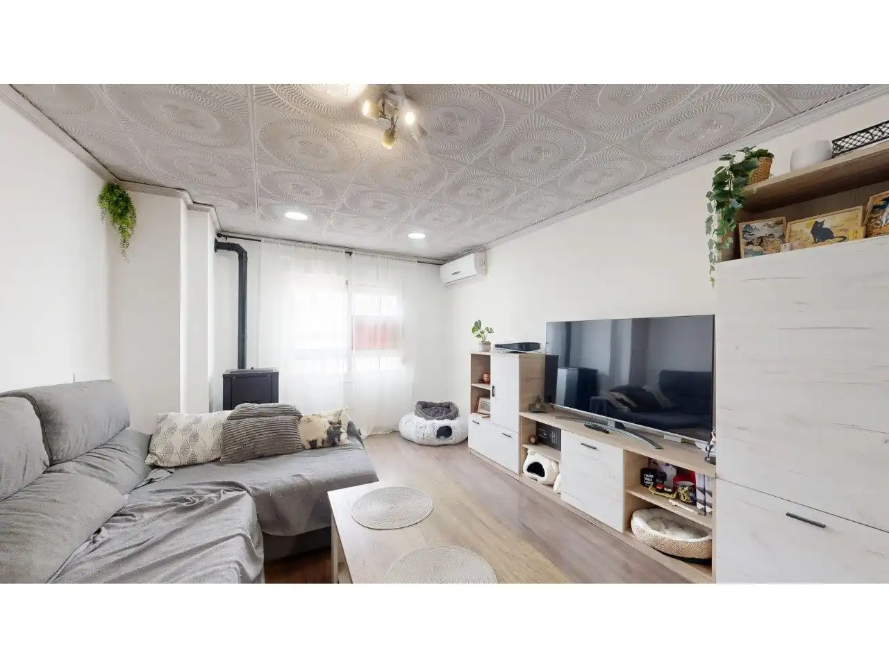 Sala d'estar de Casa o xalet en venda en Alberic amb Aire condicionat, Calefacció i Terrassa