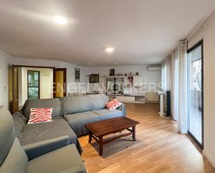 Living room of Apartment to rent in  Valencia Capital  with Air Conditioner, Parquet flooring and Terrace