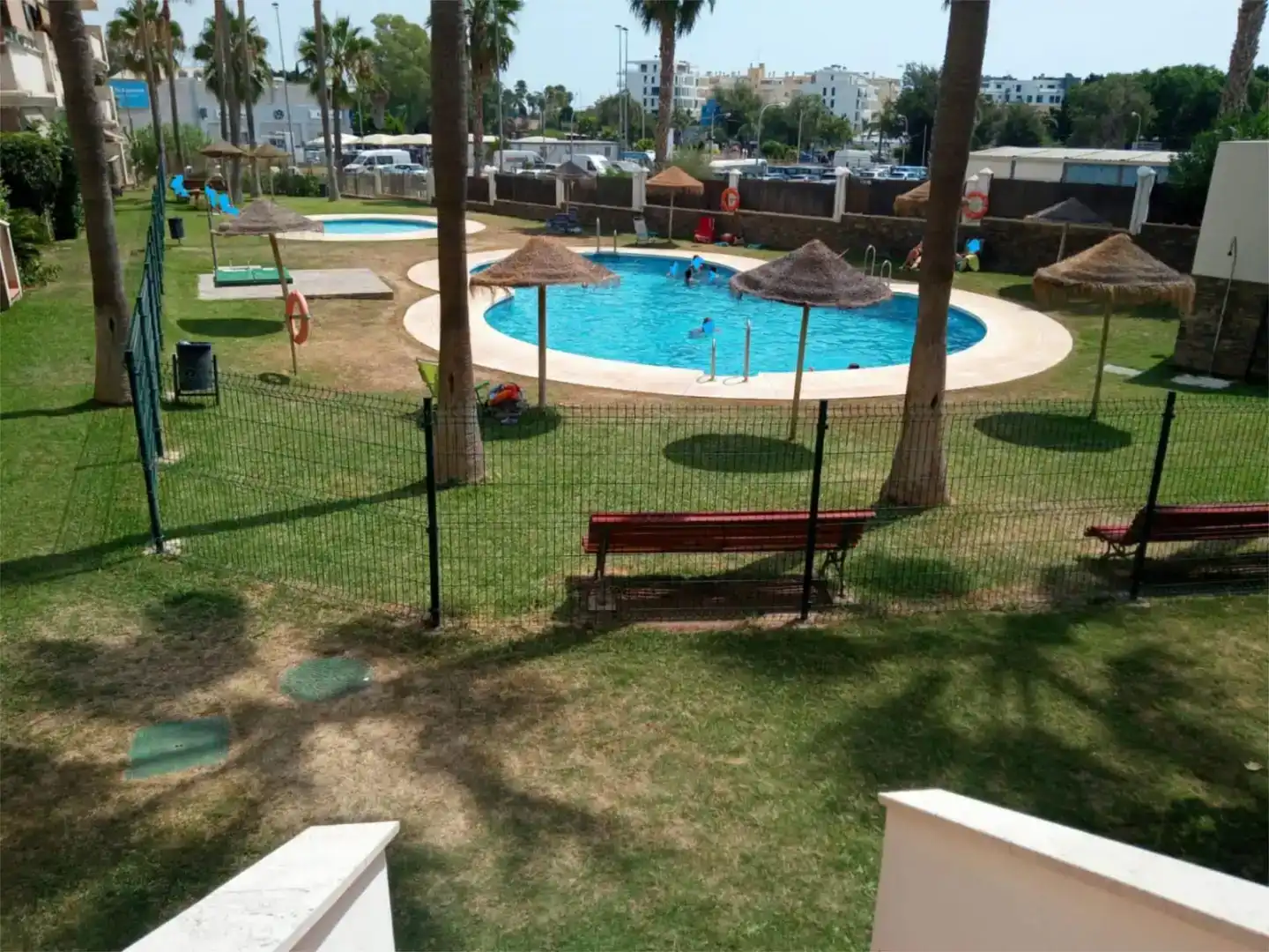 Schwimmbecken von Wohnung zum Verkauf in Torremolinos mit Klimaanlage, Terrasse und Schwimmbad