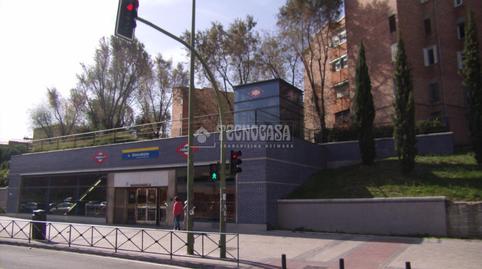 Foto 4 de Piso en venta en Almendrales,  Madrid Capital