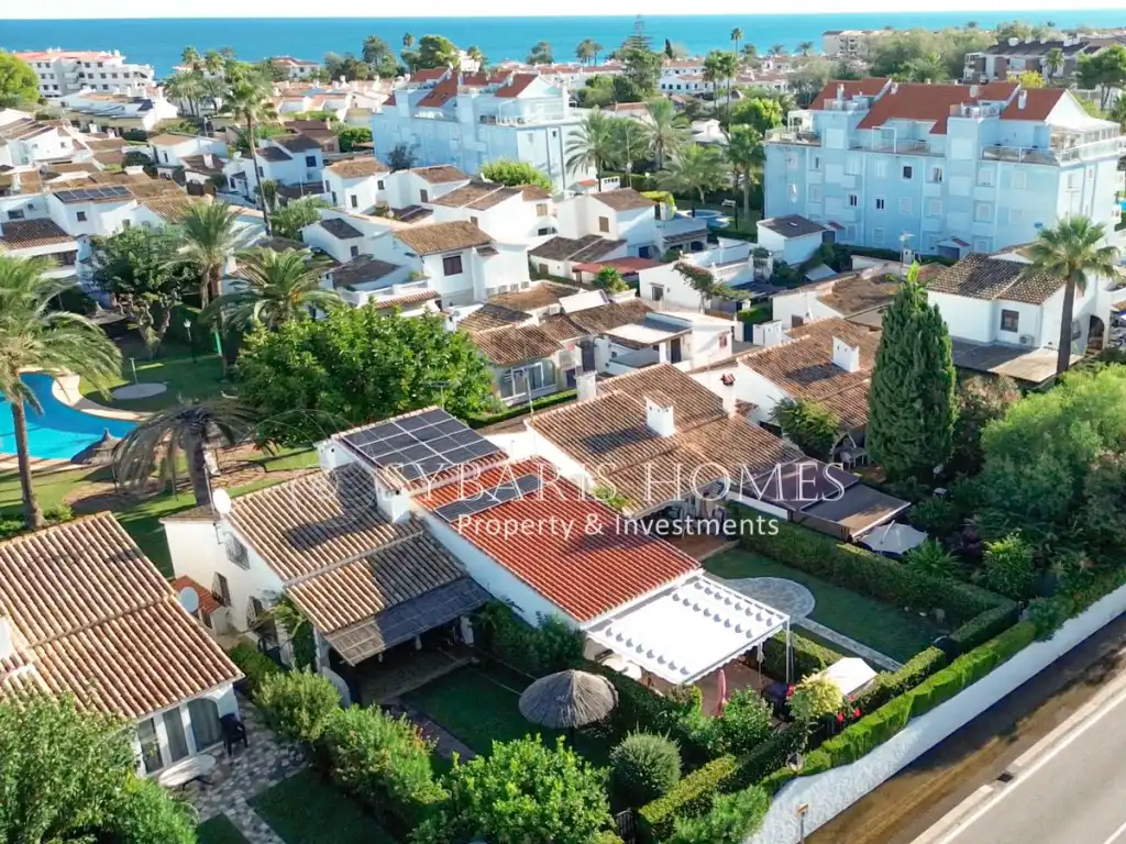 Haus oder Chalet zum Verkauf in Calle Mar Caspia, El Palmar - Los Molinos