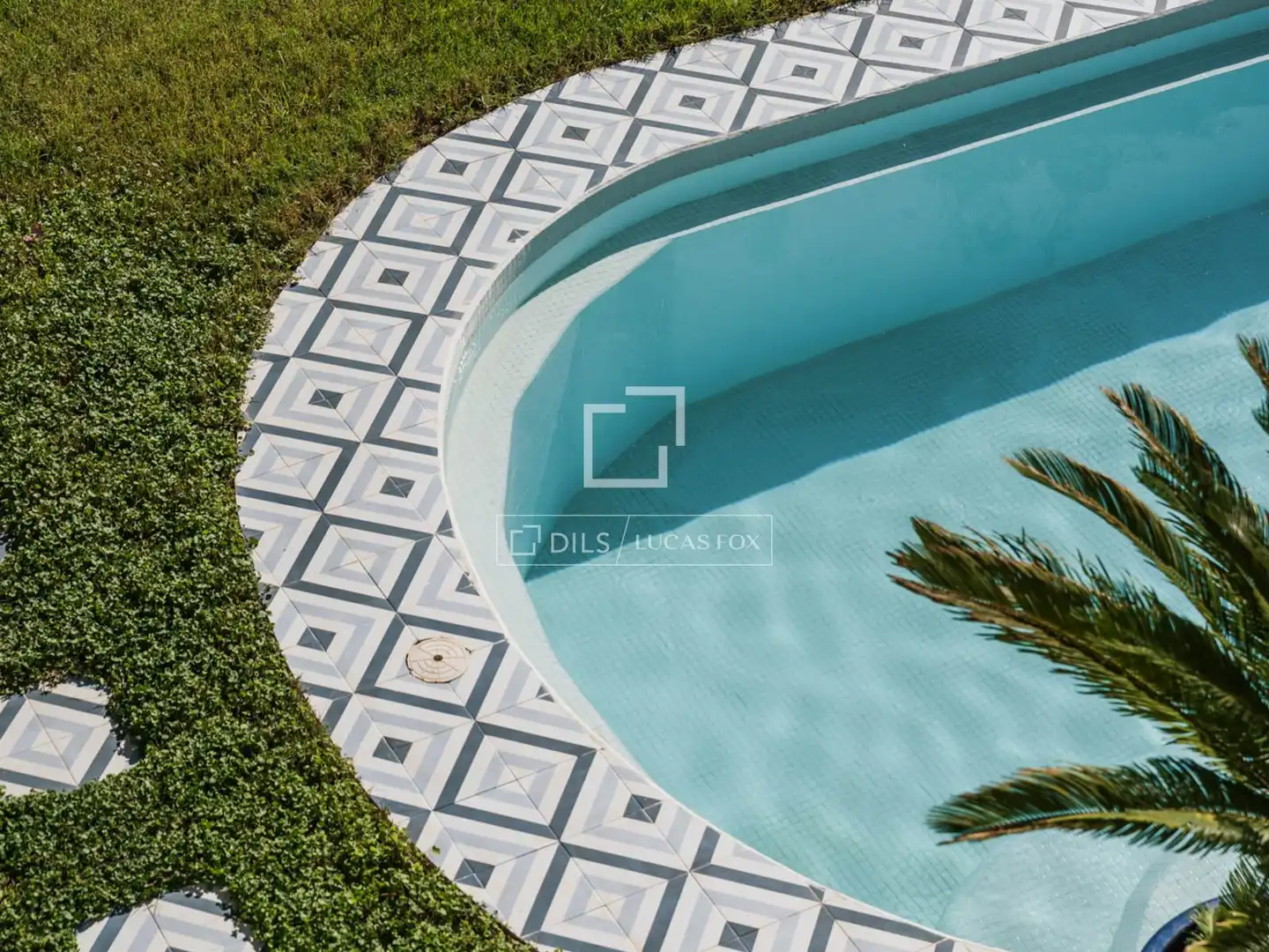 Piscina de Casa o xalet en venda en Santa Eulària des Riu amb Aire condicionat, Calefacció i Jardí privat