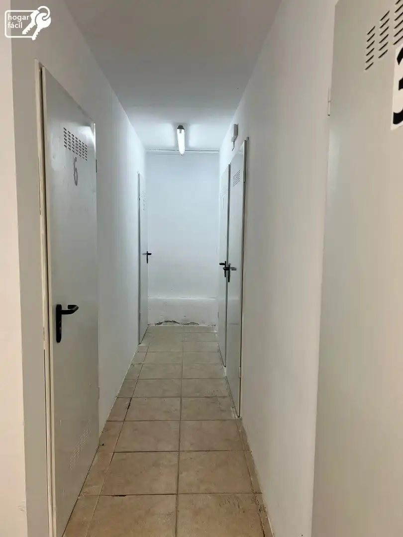 Storage room for rent in Valladolid