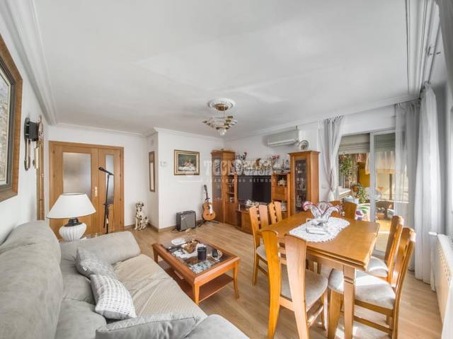 Piso en Venta en El Carrascal