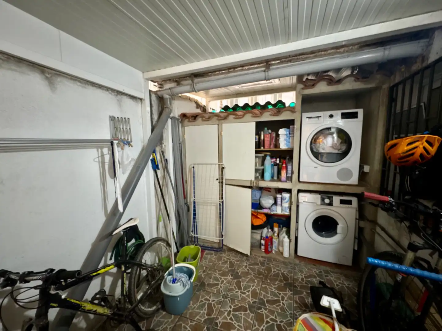 Planta baja en venta en Sant Boi de Llobregat con Aire acondicionado y Balcón