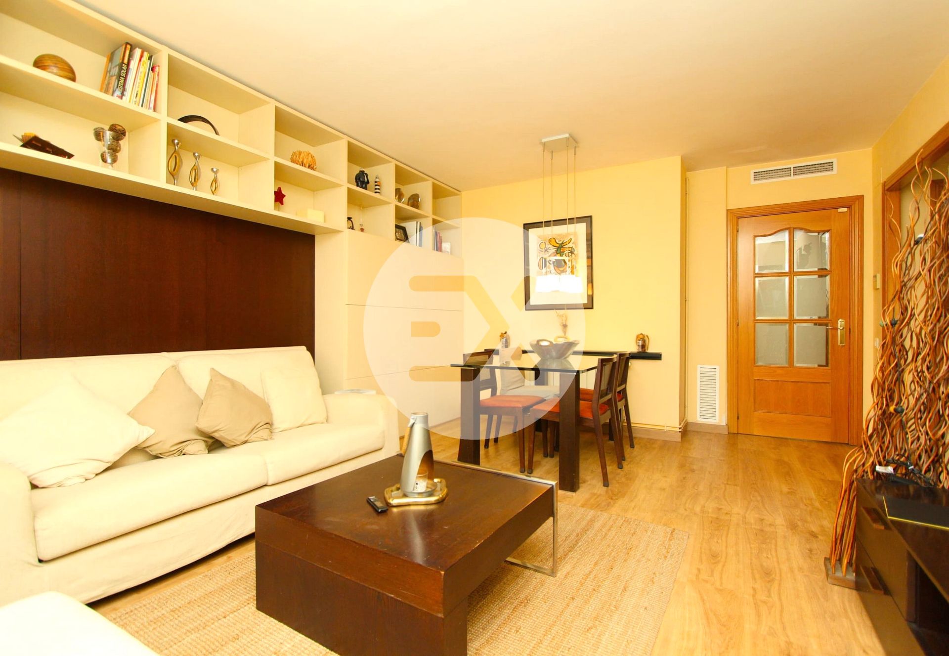 Sala d'estar de Dúplex en venda en Castelldefels amb Aire condicionat, Calefacció i Parquet