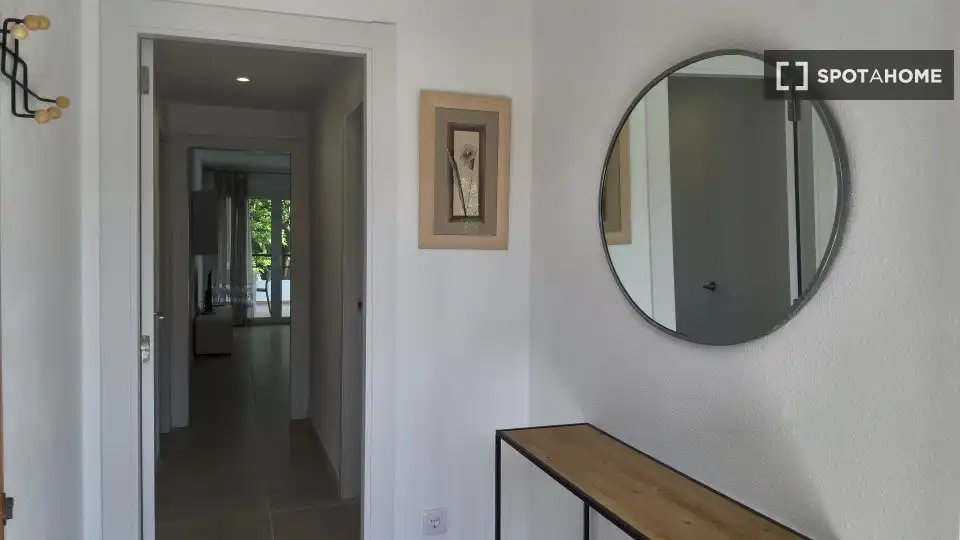 Room in Alfinach - Los Monasterios