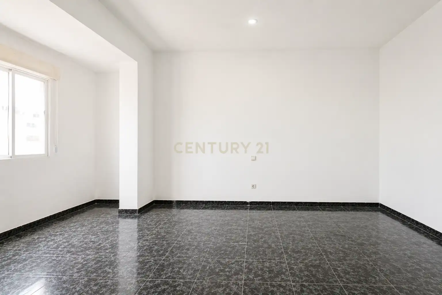 Piso en venta en Sollana con Balcón