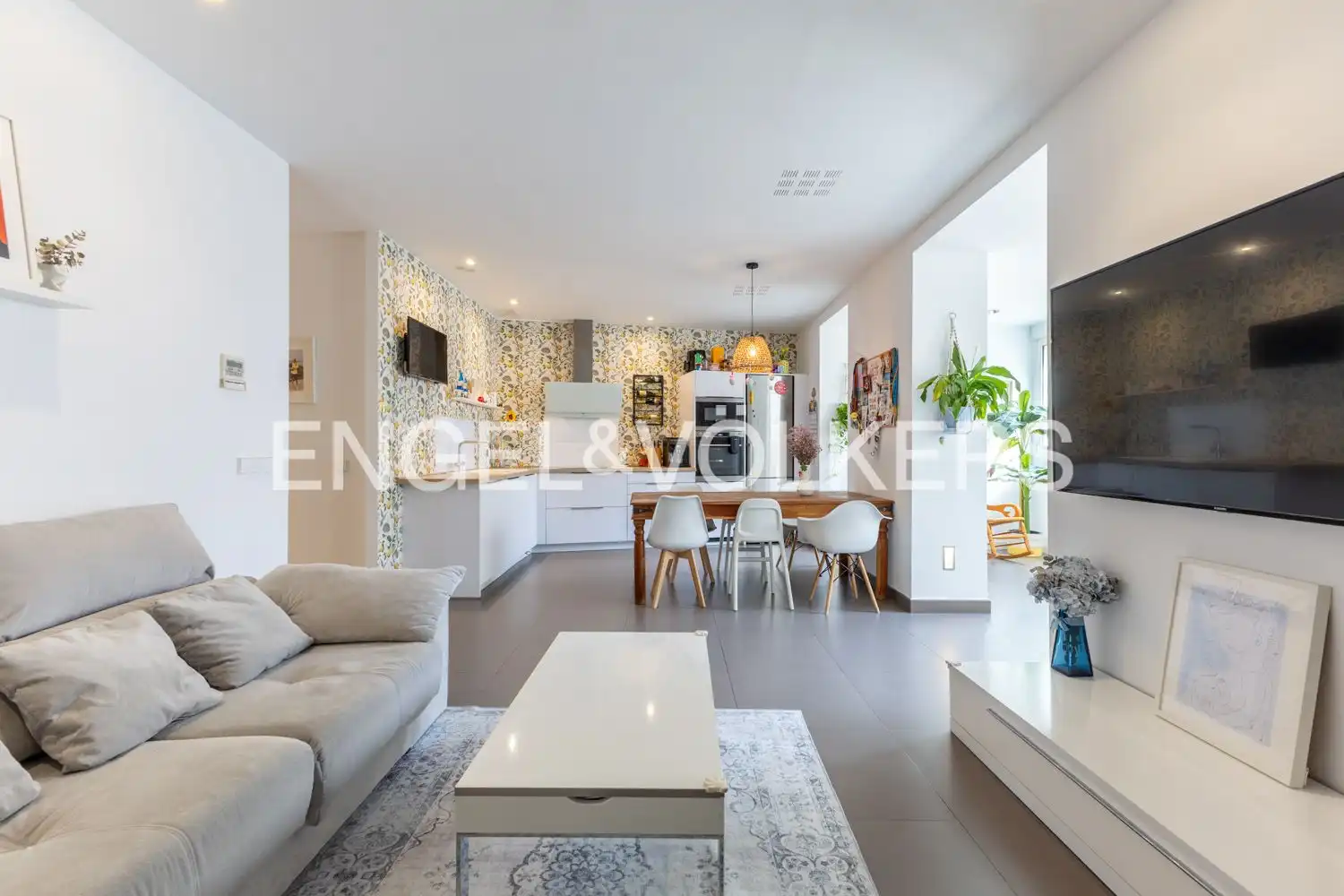 Wohnzimmer von Wohnung zur Miete in Valencia mit Klimaanlage, Heizung und Balkon