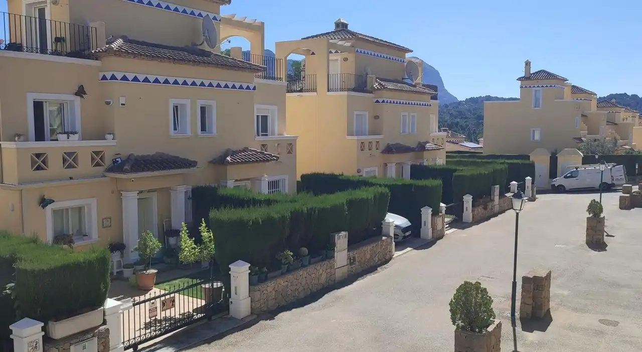 Exterior view of Apartments for sale in Pedreguer  with Air Conditioner, Terrace and Furnished