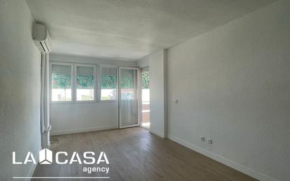 Flat for sale in Fuenlabrada  with Air Conditioner and Terrace