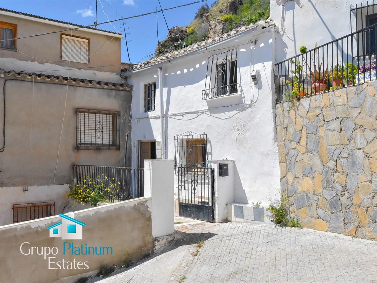 Vista exterior de Casa adosada en venda en Purchena
