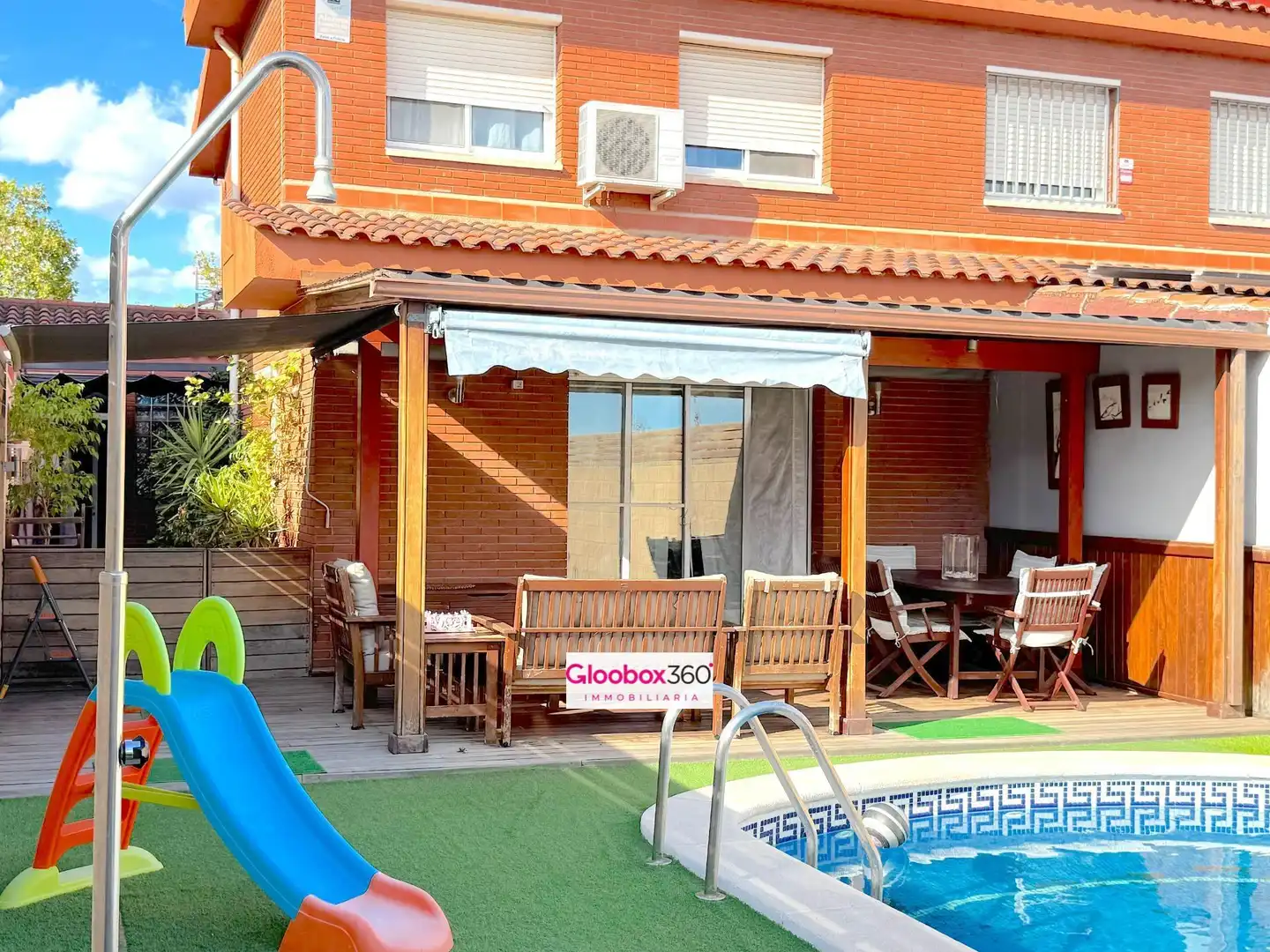 Garten von Einfamilien-Reihenhaus zum Verkauf in Reus mit Klimaanlage, Heizung und Privatgarten
