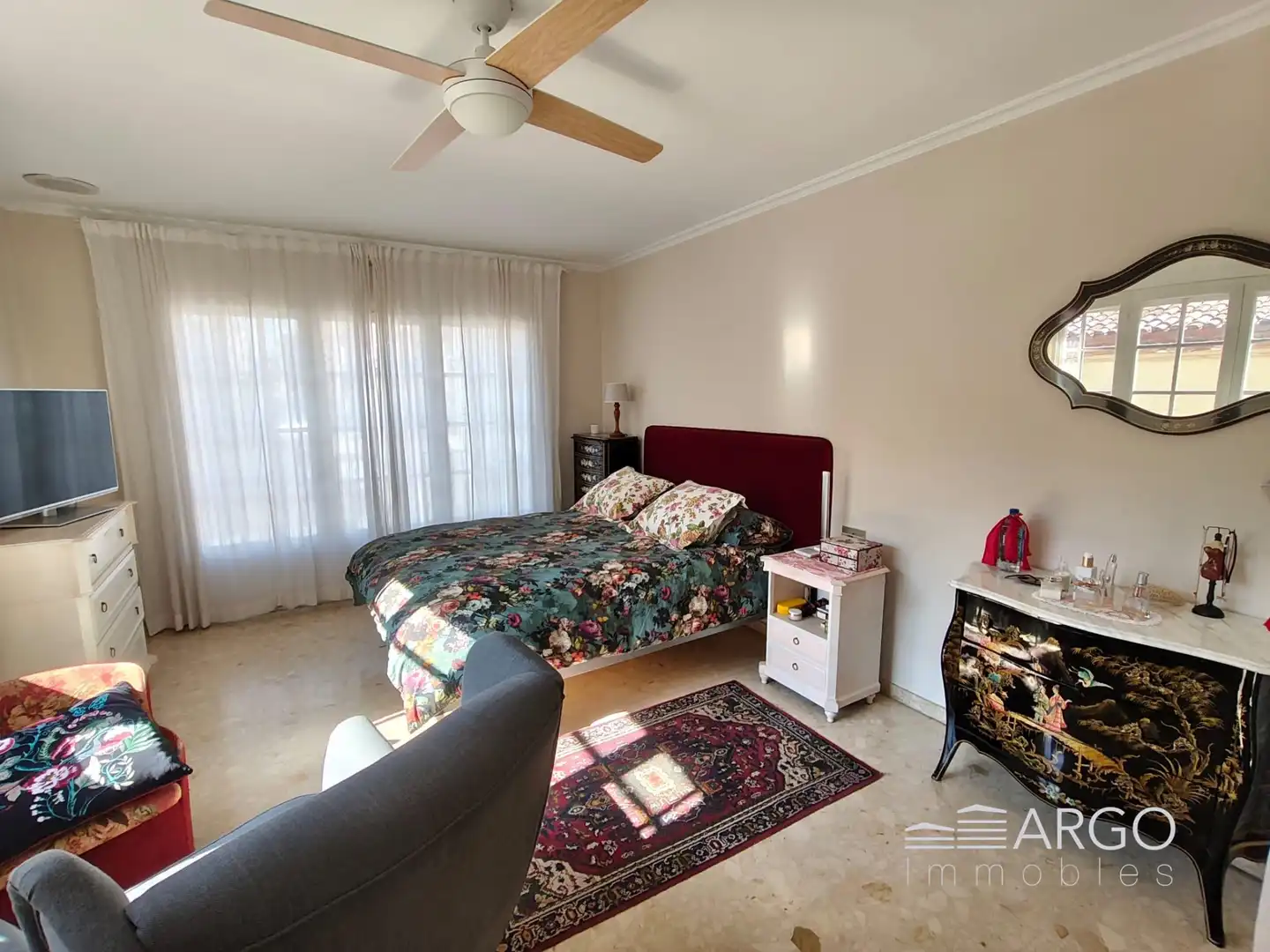 Dormitori de Casa o xalet en venda en Montcada i Reixac amb Aire condicionat i Jardí privat